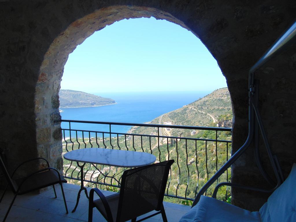 Olga'S House Daire Néon Oítilon Dış mekan fotoğraf